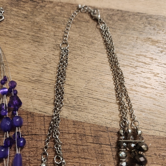 Elegant Purple and Silver Necklace Set - Picture 4 of 5